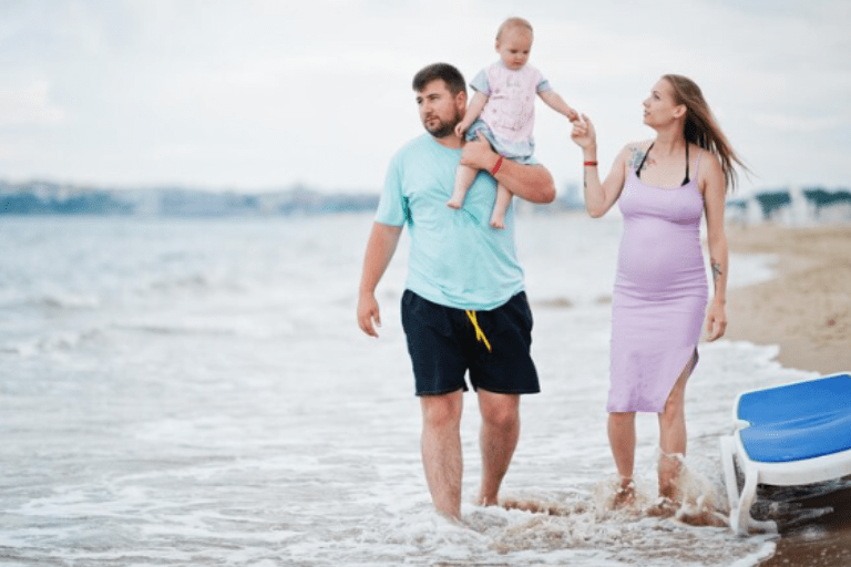 Beach Poses for Families